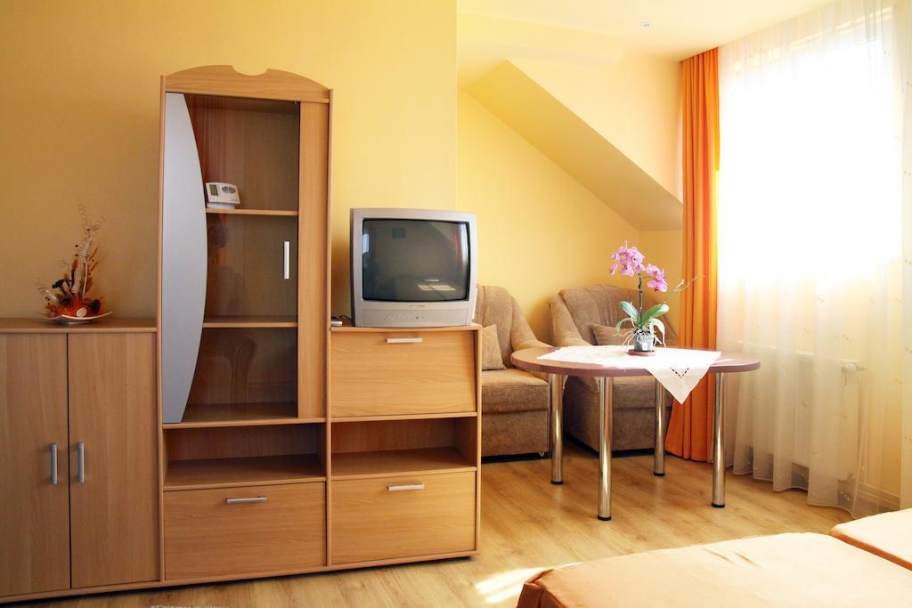 Pensiunea Amso Hermannstadt Zimmer foto