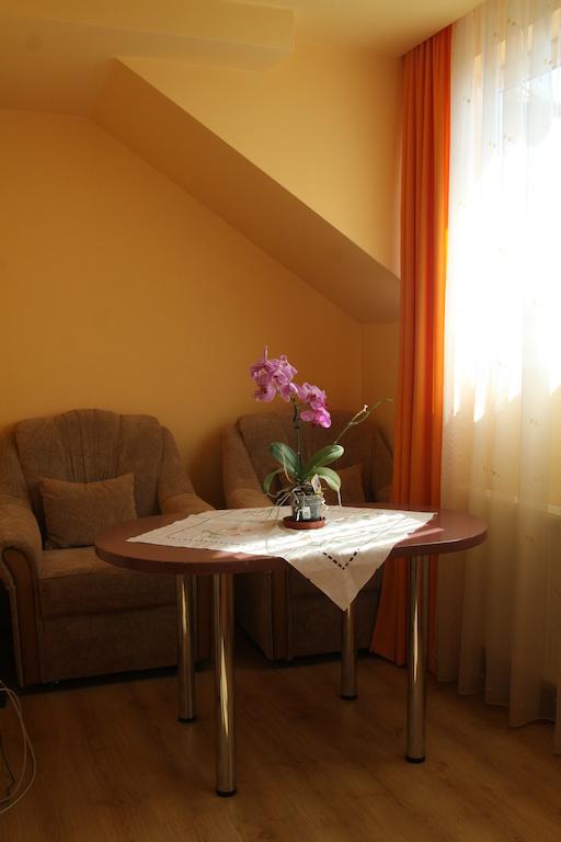Pensiunea Amso Hermannstadt Zimmer foto